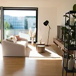 Moderne Mit Grosszuegigen 100qm In Der Dresdner Altstadt Daire *