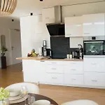 Moderne Mit Grosszuegigen 100qm In Der Dresdner Altstadt Daire *