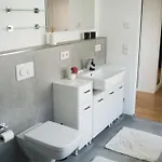 Daire Moderne Mit Grosszuegigen 100qm In Der Dresdner Altstadt Dresden