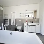Daire Moderne Mit Grosszuegigen 100qm In Der Dresdner Altstadt