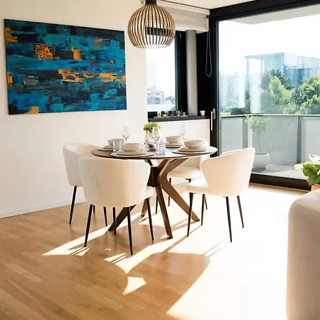 Apartmán Moderne Mit Grosszuegigen 100qm In Der Dresdner Altstadt *