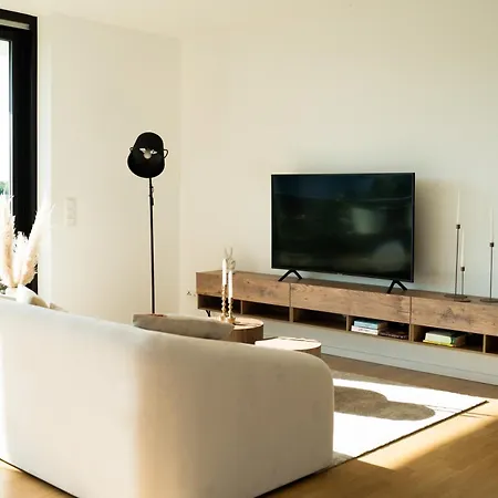 Moderne Mit Grosszuegigen 100qm In Der Dresdner Altstadt