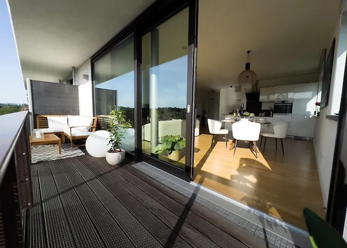 Moderne Mit Grosszuegigen 100qm In Der Dresdner Altstadt Apartment *