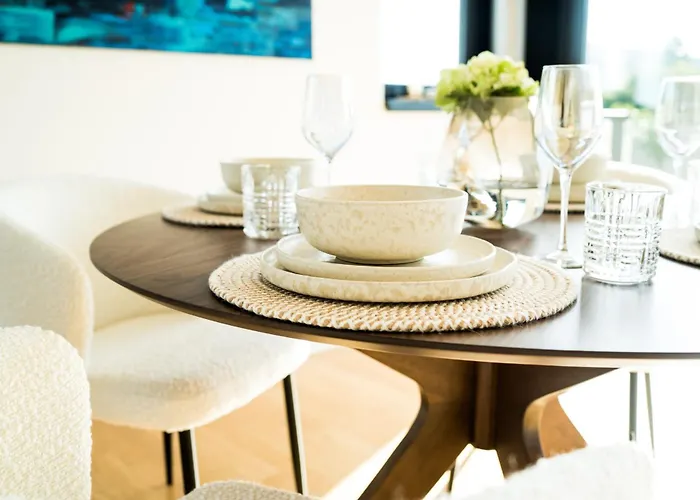 Moderne Mit Großzügigen 100qm In Der Dresdner Altstadt Apartment Dresden