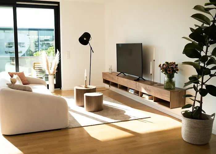 Appartement Moderne Mit Grosszuegigen 100qm In Der Dresdner Altstadt *